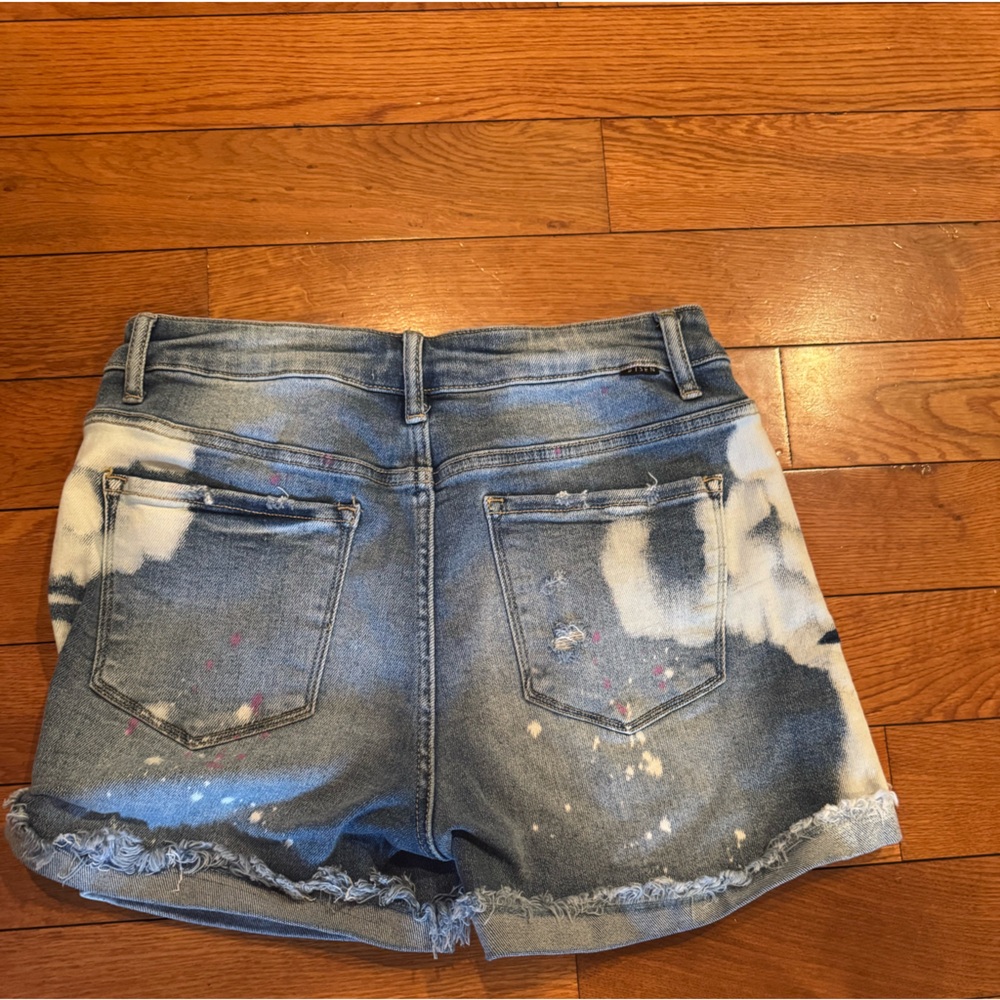 Risen Distressed Denim Shorts-Size Large - Picture 3 of 6
